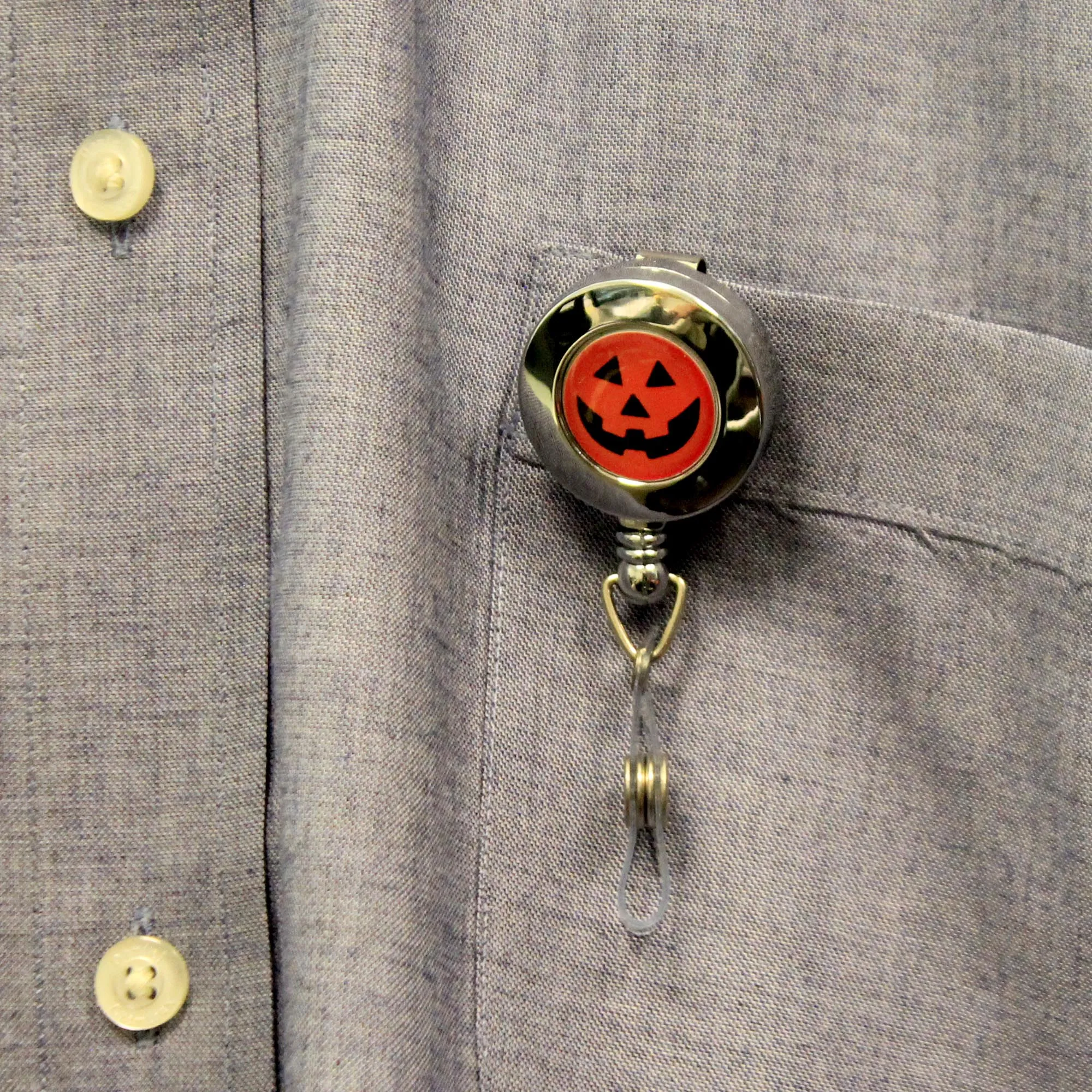 (47264) Pumpkin Retractable Id Clip