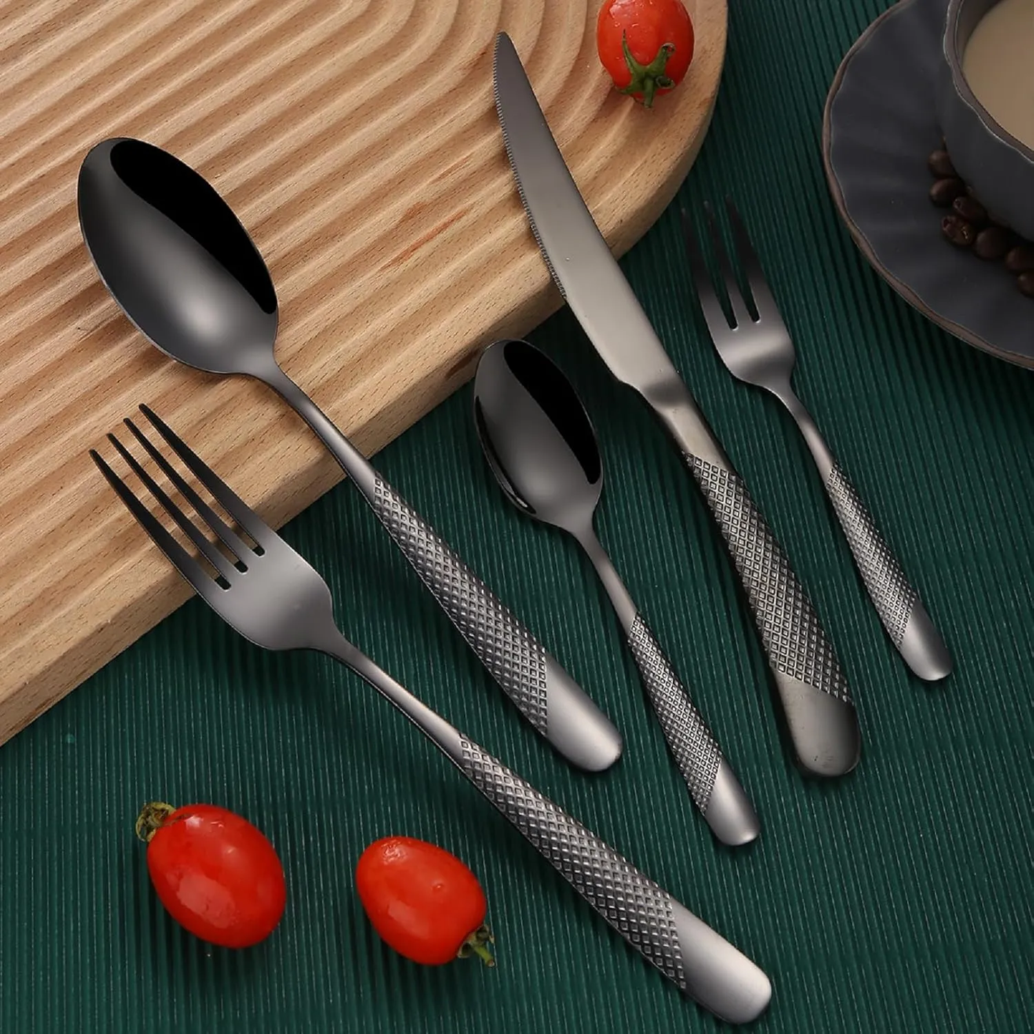Black Hammered Flatware Set for 10 Rustproof Stainless Steel Silverware Cutlery 30 Pcs Dinner Knife Forks and Spoons Dinning Tableware Utensils for Home and Restaurant Lunch Dinner