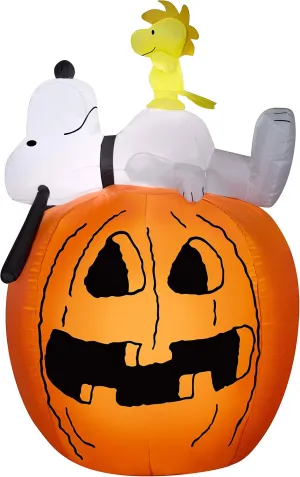 Gemmy Airblown Snoopy and Woodstock on Pumpkin Scene Peanuts, 4.5 ft Tall, Multicolored