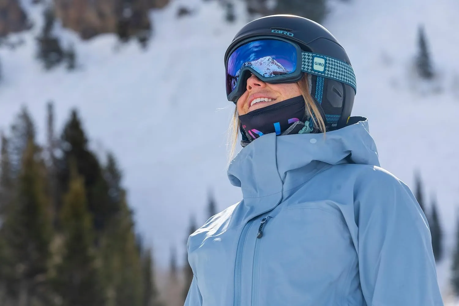 Giro Avera Ski Helmet - Snowboard Helmet for Women & Youth - Lighter and Cooler Than Traditional Snow Helmets