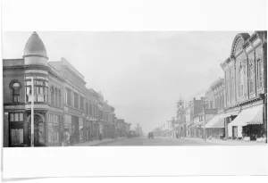 Lantern Press 24x36 Inch Giclee Art Print Wall Decor, Shenandoah, Iowa, Western View of Sheridan Ave from Elm St
