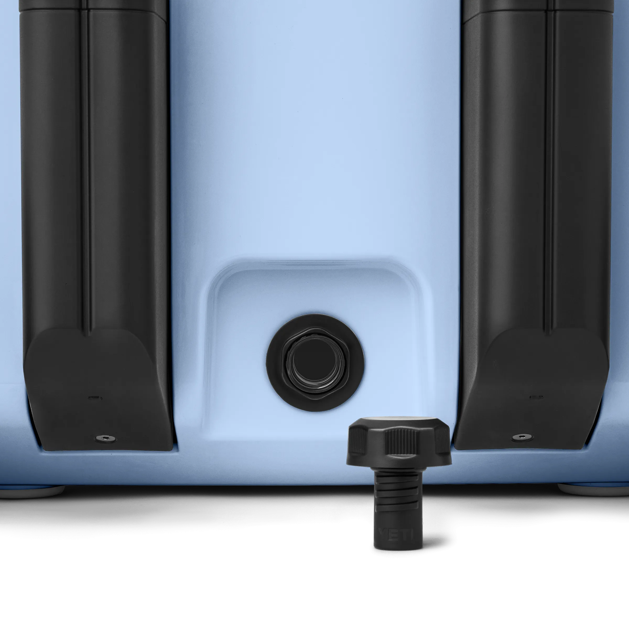 Roadie® 32 Wheeled Cool Box
