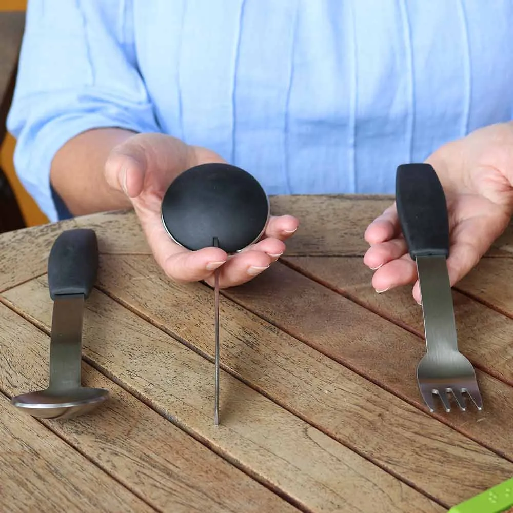 Thick-handled cutlery set