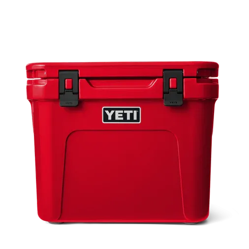 Yeti Roadie 32 Wheeled Hard Cooler - Red